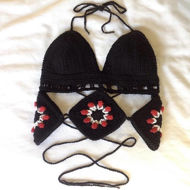 WILD FLOWER HEXAGON COTTON CROCHET TOP - BLACK