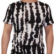 Load image into Gallery viewer, ABSTRACT HAZE - T-SHIRT
