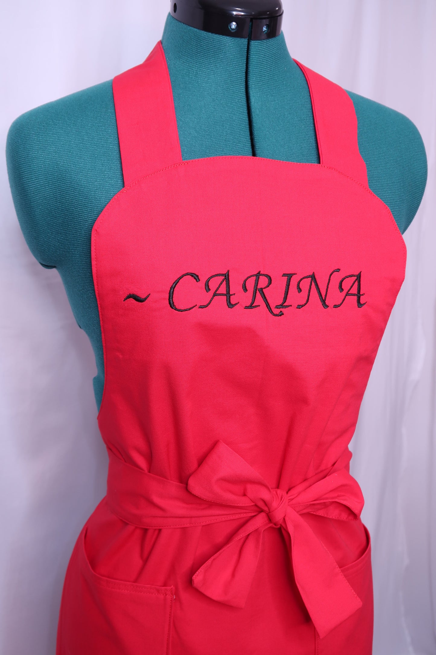 PERSONALIZED EMBROIDERED APRONS