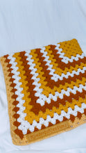Load image into Gallery viewer, PLUSH BABY BLANKET - MY LITTLE PUMPKIN
