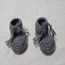 Load image into Gallery viewer, TASSEL TRAVEL BABY SANDALS
